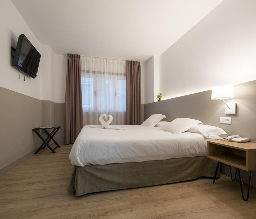 Hotel Airinos 3* カンガス・デ・モラソ エクステリア 写真